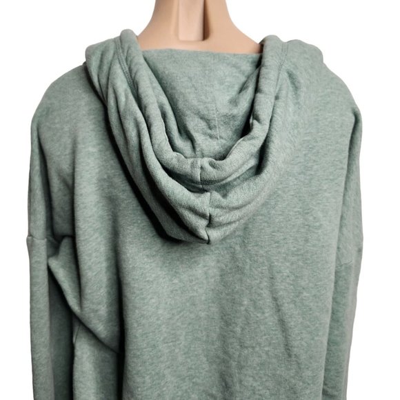 PUMA Women's Refresh Long Sleeve Pullover Hoodie Laurel Wreath Size Large - Picture 7 of 12